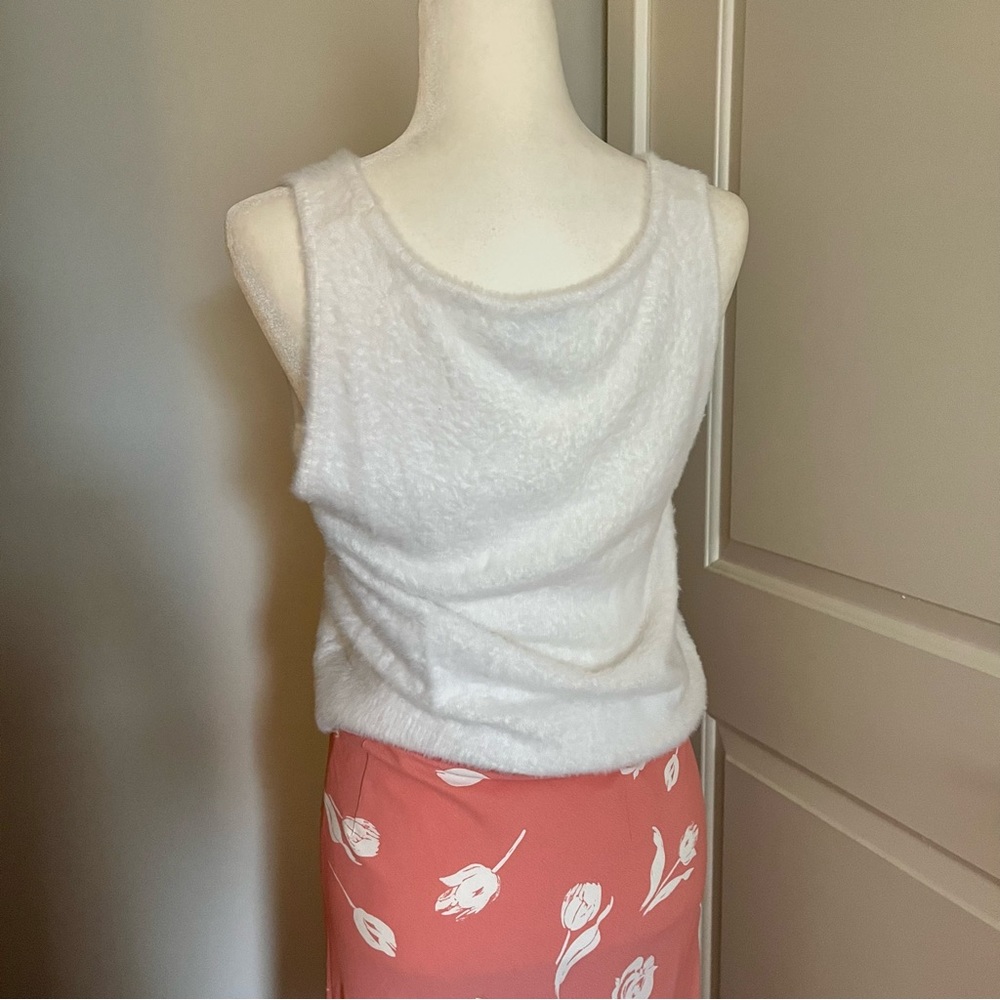 Pink floral skirt medium white flower skirt mid length - Picture 4 of 7